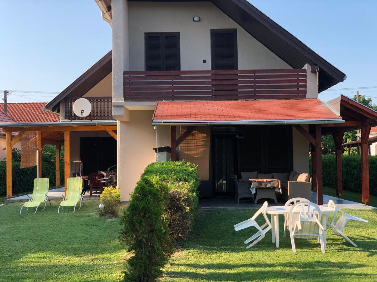 Maria Villa Balatonmáriafürdő Buitenkant foto